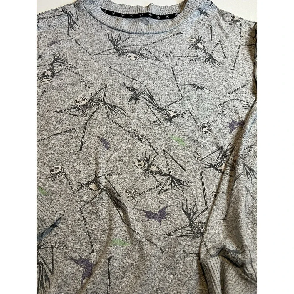 Disney The Nightmare Before Christmas Sweater  Size L Jack Skellington Pajama‎ - Picture 2 of 10